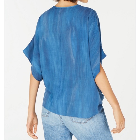 COPY - blouse w/ a front knot detail & dolman sleeves - Picture 3 of 3